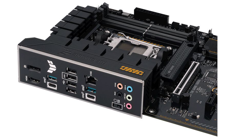 Mainboard ASUS TUF GAMING B650-PLUS (Socket AM5 | 4 Khe RAM DDR5 | ATX)